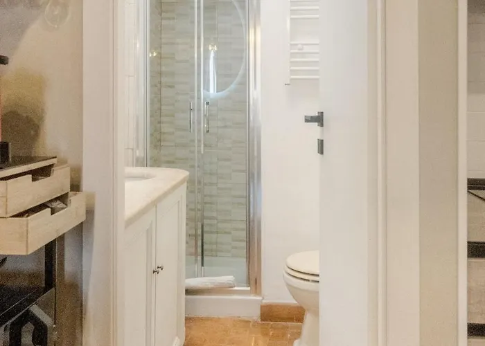 Luxe Escape Trastevere Apartment *
